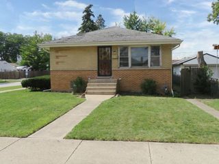 Foreclosed Home - 3700 EMERSON ST, 60176