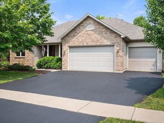 Foreclosed Home - 371 HERON CREEK DR, 60178