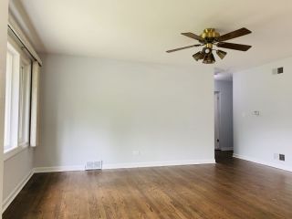 Foreclosed Home - 19 S MONTEREY AVE, 60181