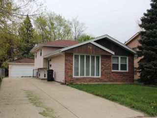 Foreclosed Home - 717 S OAK ST, 60185