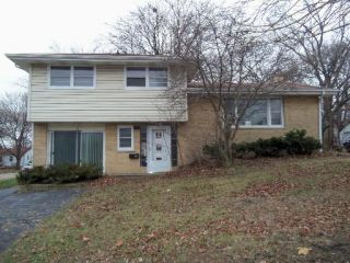 Foreclosed Home - 204 W ROOSEVELT RD, 60187