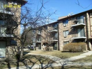 Foreclosed Home - 120 KLEIN CREEK CT APT 1A, 60188