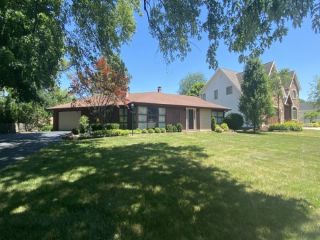Foreclosed Home - 921 AURORA WAY, 60189