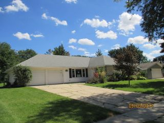 Foreclosed Home - 535 Westover Ln, 60193