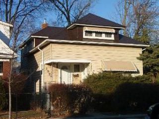 Foreclosed Home - 1925 EMERSON ST, 60201