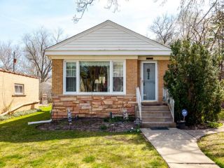 Foreclosed Home - 9237 LINCOLNWOOD DR, 60203