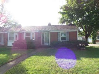 Foreclosed Home - 1630 N Prairie Ave, 60403