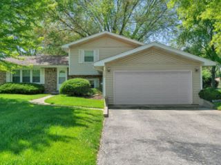 Foreclosed Home - List 100675255