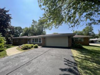 Foreclosed Home - 25610 S PARKSIDE DR, 60410