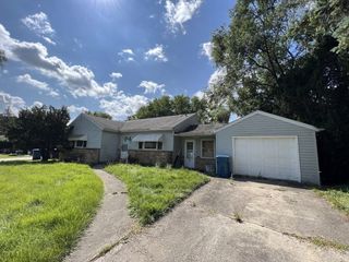 Foreclosed Home - 30 BROADWAY AVE, 60411