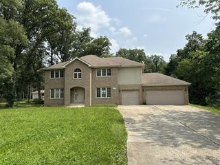 Foreclosed Home - 24317 S THORN CREEK LN, 60417