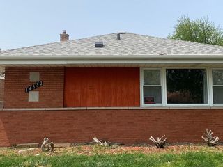 Foreclosed Home - 14632 KIMBARK AVE, 60419