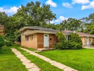 Foreclosed Home - 929 E 148TH ST, 60419