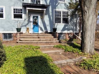 Foreclosed Home - 926 STERLING AVE, 60422