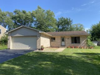 Foreclosed Home - 7849 W LAUREL DR, 60423