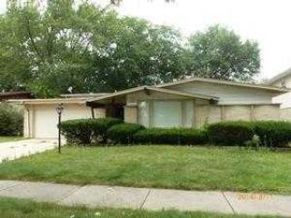 Foreclosed Home - 1041 W IOWA ST, 60425