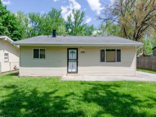 Foreclosed Home - 3420 ROESNER DR, 60428
