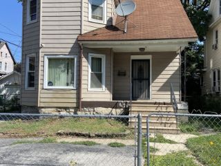 Foreclosed Home - 207 SHERMAN CT, 60433