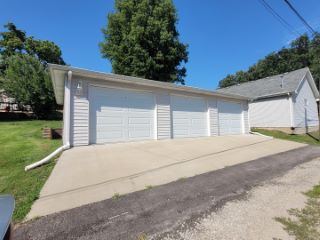 Foreclosed Home - 1310 BELLEVIEW AVE, 60436