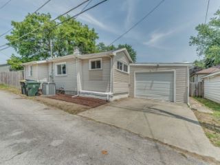 Foreclosed Home - 18242 RIDGEWOOD AVE, 60438