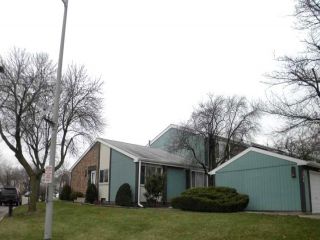 Foreclosed Home - 325 Dupage Dr, 60440