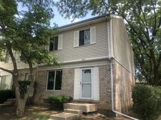 Foreclosed Home - 471 YORKSHIRE SQ, 60440