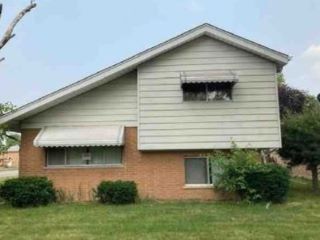 Foreclosed Home - 14501 TRIPP AVE, 60445