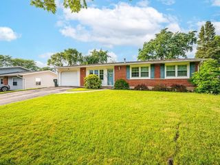 Foreclosed Home - 9506 WILLOW LN, 60448