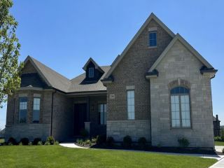 Foreclosed Home - 25548 S CHARLEVOIX DR, 60449