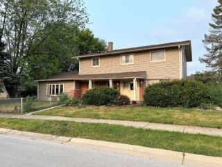 Foreclosed Home - 14849 PARK AVE, 60452