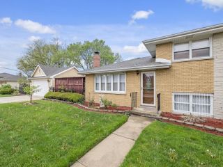 Foreclosed Home - 7756 S OCONTO AVE, 60455