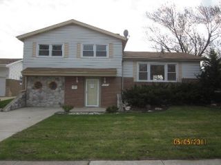 Foreclosed Home - 9025 OAKWOOD DR, 60457