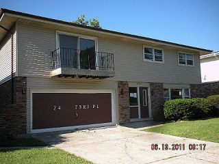 Foreclosed Home - 8745 W 73RD PL, 60458