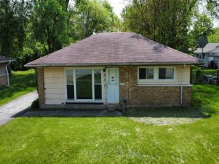 Foreclosed Home - 237 BLACKHAWK DR, 60466