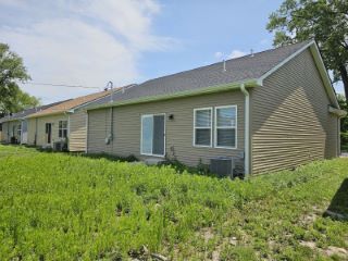 Foreclosed Home - 3648 W 139TH PL, 60472