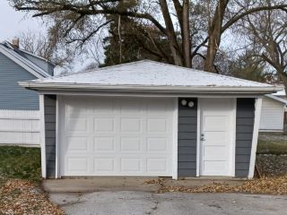 Foreclosed Home - 16118 COTTAGE GROVE AVE, 60473