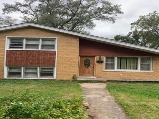 Foreclosed Home - 3112 Green St, 60475