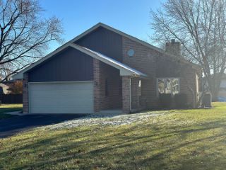 Foreclosed Home - 6413 JEANETTE CT, 60477