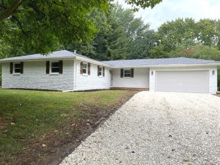 Foreclosed Home - 1202 TOWPATH LN, 60481
