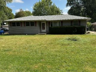 Foreclosed Home - 1219 PARK DR, 60481