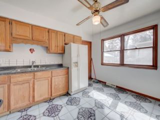Foreclosed Home - 802 S SPENCER ST, 60505