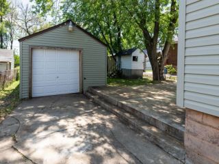 Foreclosed Home - 1315 KANE ST, 60505