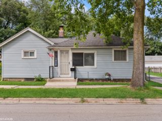 Foreclosed Home - 588 NORTH AVE, 60505