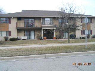 Foreclosed Home - 5705 Holmes Ave, 60514