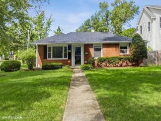 Foreclosed Home - 132 MOHAWK DR, 60514