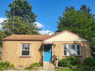 Foreclosed Home - 4947 WILCOX AVE, 60515
