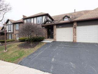 Foreclosed Home - 6159 Brookside Lane D, 60527