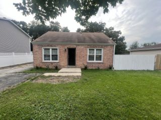 Foreclosed Home - 242 HIGHLAND RD, 60527