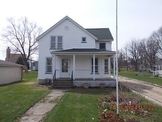 Foreclosed Home - 348 W CENTER ST, 60548
