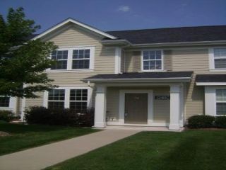 Foreclosed Home - 1240 MARIEMONT RD UNIT C, 60554